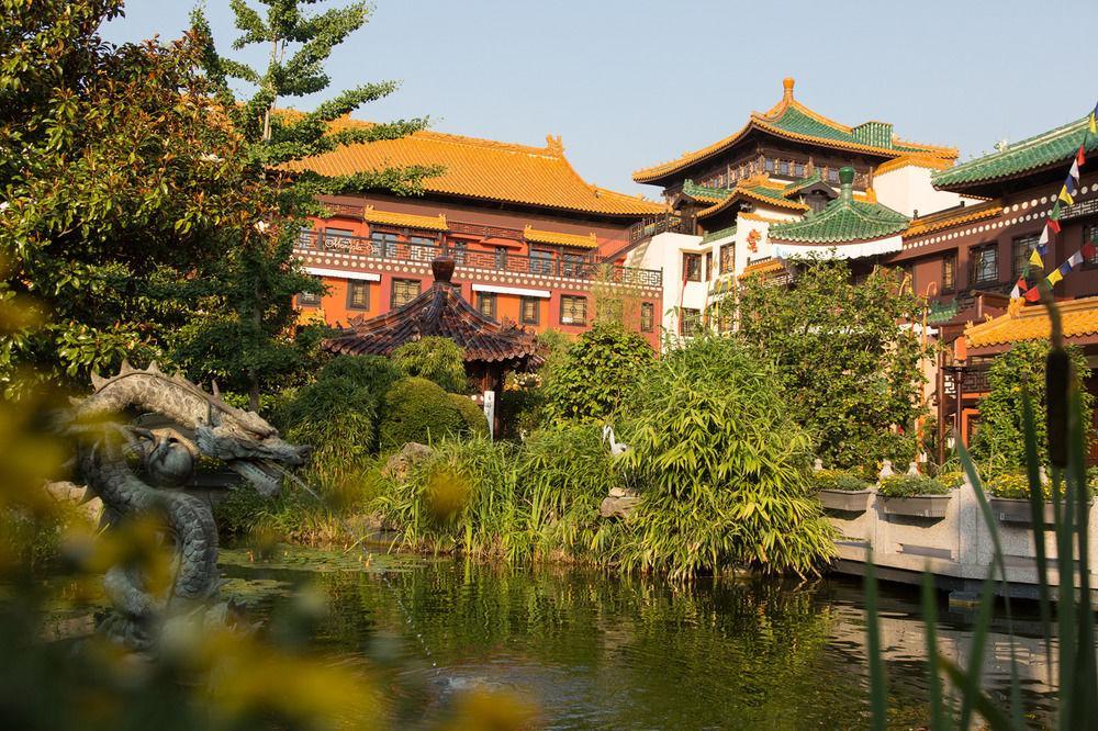 Hotel Ling Bao, Phantasialand Erlebnishotel Bruehl  Exterior photo